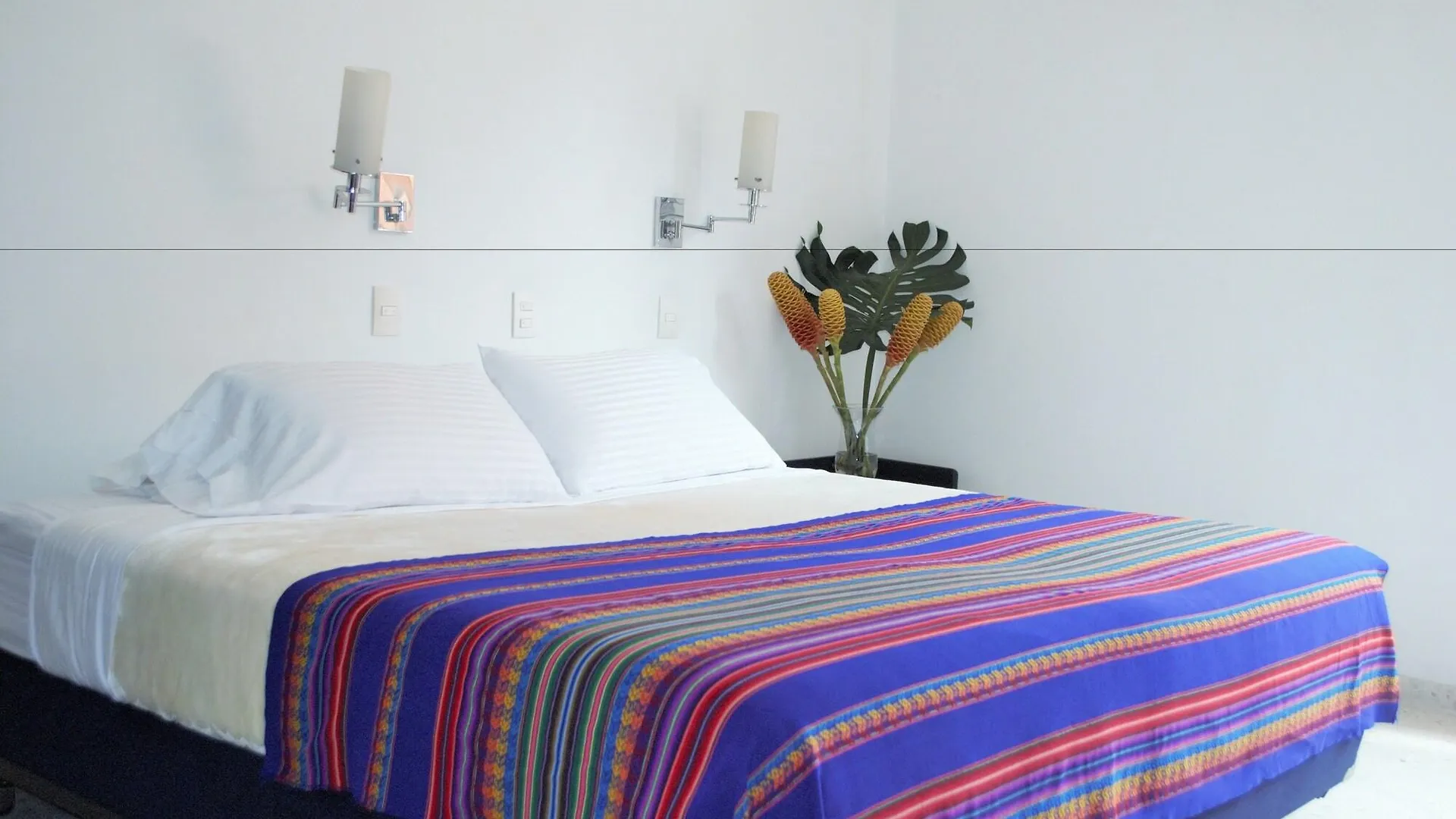 Hotel Casa Santa Monica Norte Cali
