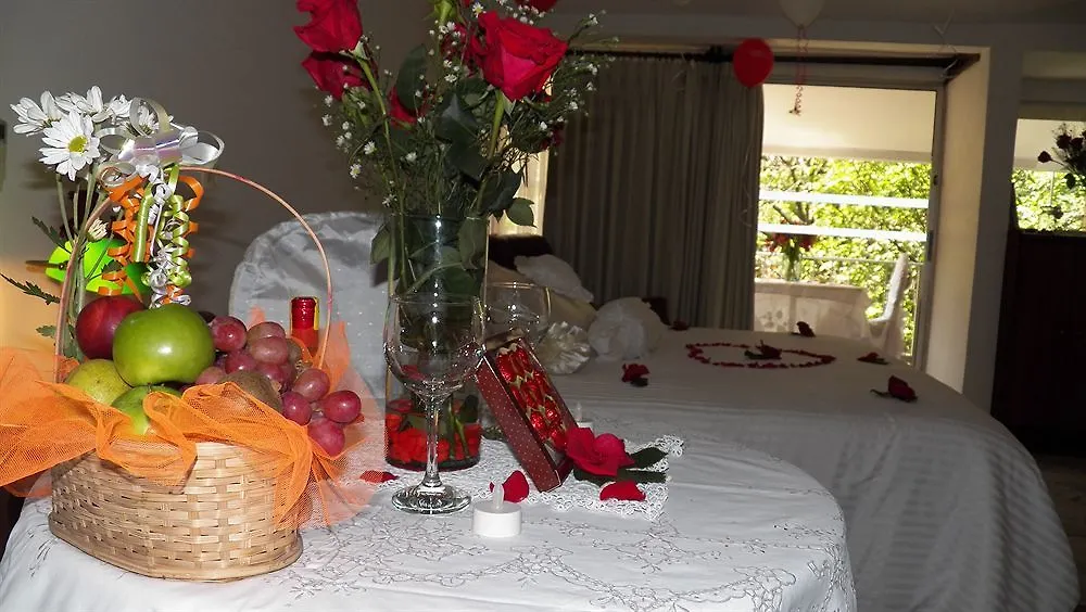 Hotel Casa Santa Monica Norte Cali 3*,  Colombia